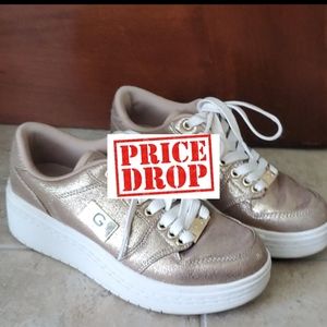 Guess woman's sneakers 👟